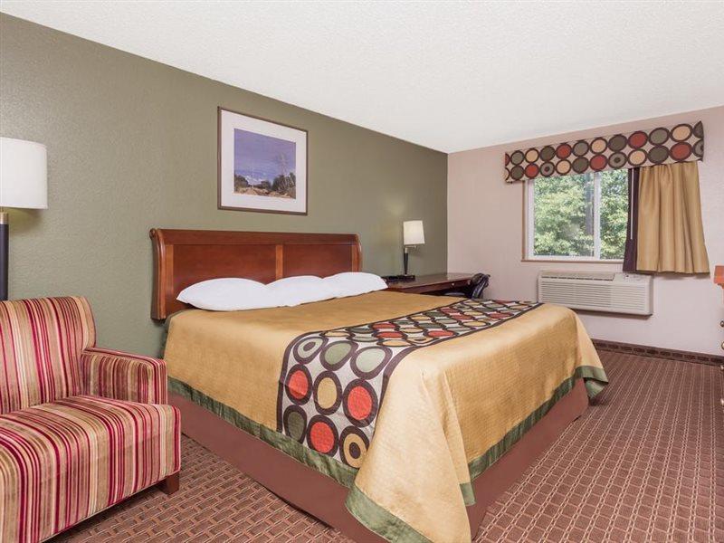 Super 8 By Wyndham Augusta Ft Eisenhower Area Bagian luar foto